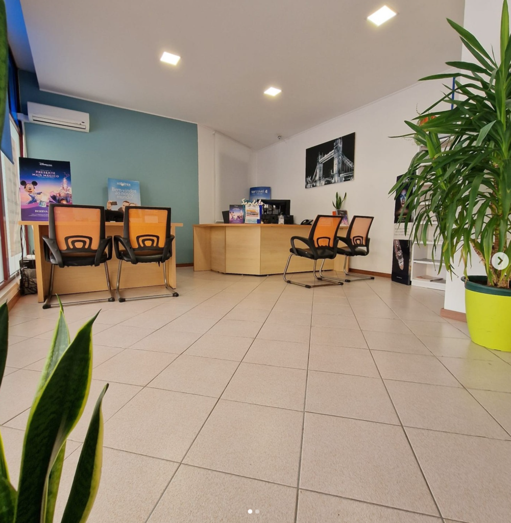 Voo e Hotel, Outlet de viagens